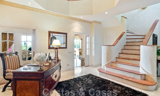 Vente d'une villa espagnole de luxe, avec vue sur la campagne et la mer, à Marbella - Benahavis 41536 