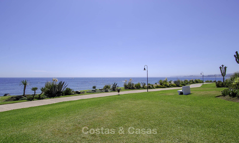 Torre Bermeja : appartements spacieux et luxueux à vendre dans un complexe exclusif en bord de la mer entre Marbella et Estepona 41586