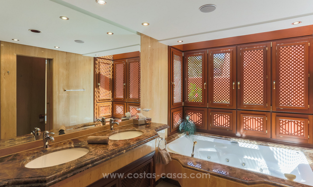 Torre Bermeja : appartements spacieux et luxueux à vendre dans un complexe exclusif en bord de la mer entre Marbella et Estepona 41606