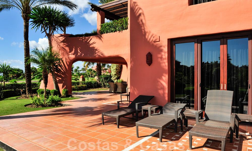 Torre Bermeja : appartements spacieux et luxueux à vendre dans un complexe exclusif en bord de la mer entre Marbella et Estepona 42275