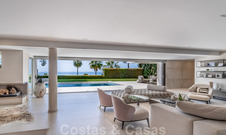 Magnifique villa à vendre, rénovée dans un style luxueux et moderne, sur le Golden Mile à Marbella 41687 