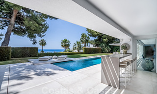 Magnifique villa à vendre, rénovée dans un style luxueux et moderne, sur le Golden Mile à Marbella 41689 