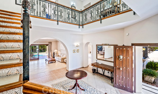 Villa traditionnelle espagnole de luxe à vendre à Benahavis - Marbella 41868 