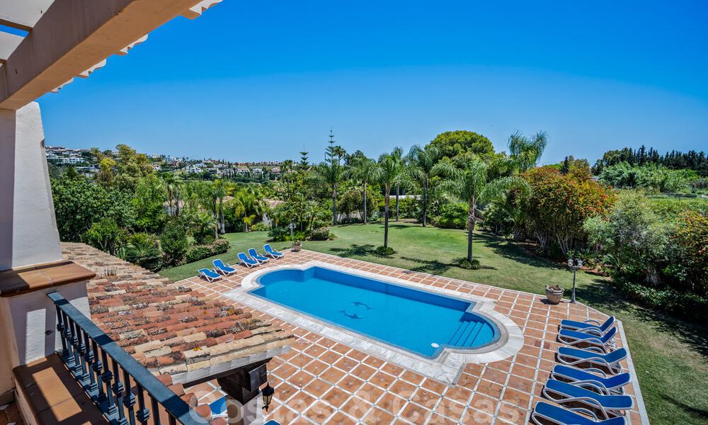 Villa traditionnelle espagnole de luxe à vendre à Benahavis - Marbella 41875