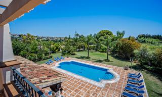 Villa traditionnelle espagnole de luxe à vendre à Benahavis - Marbella 41875 