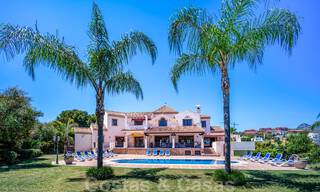 Villa traditionnelle espagnole de luxe à vendre à Benahavis - Marbella 41881 