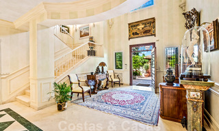 Vente d'une villa de luxe avec vue sur le jardin, a un pas de la mer à Guadalmina Baja à Marbella 41814 