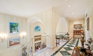 Vente d'une villa de luxe avec vue sur le jardin, a un pas de la mer à Guadalmina Baja à Marbella 41827 