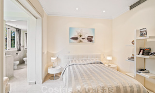 Vente d'une villa de luxe avec vue sur le jardin, a un pas de la mer à Guadalmina Baja à Marbella 41832 