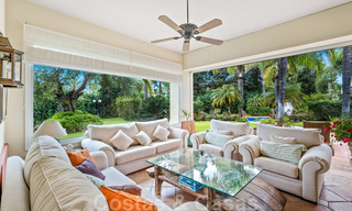 Vente d'une villa de luxe avec vue sur le jardin, a un pas de la mer à Guadalmina Baja à Marbella 41842 