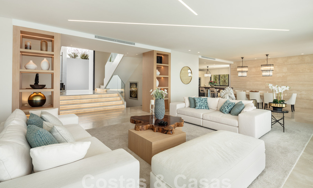 Villa moderne à vendre avec vue panoramique sur la mer à Marbella - Benahavis 58764