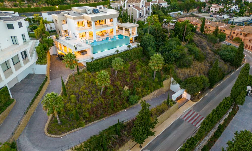 Villa moderne à vendre avec vue panoramique sur la mer à Marbella - Benahavis 58778