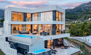 Villa moderne et architecturale à vendre à Mijas, Costa del Sol 41951 