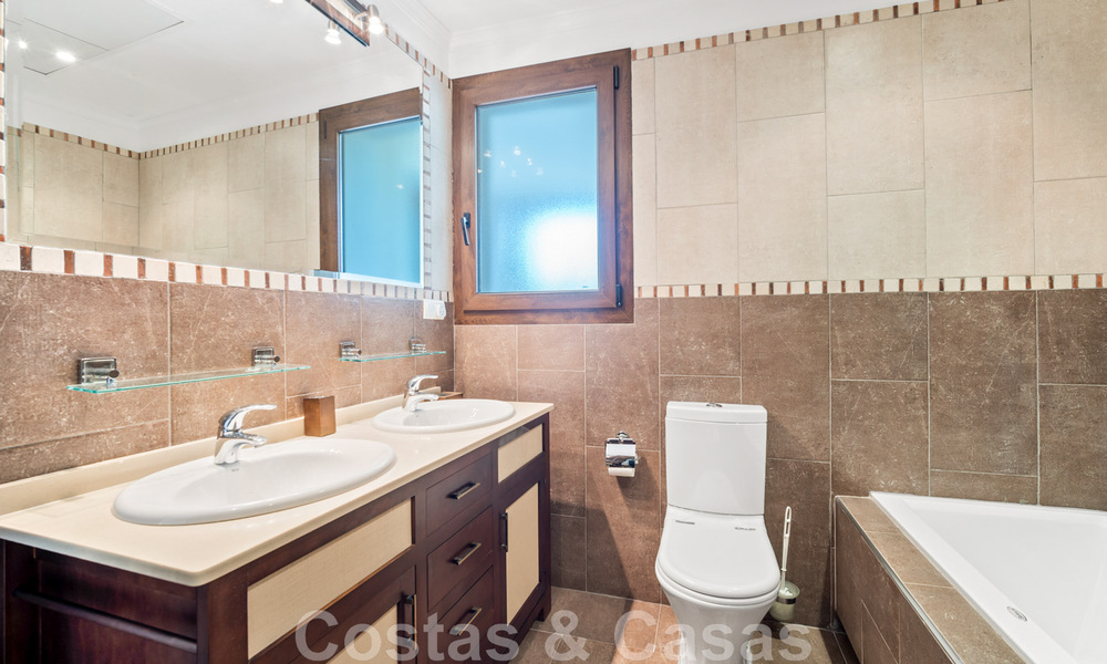 Vente d'une villa de luxe avec vue sur la mer à Benahavis - Marbella 41983