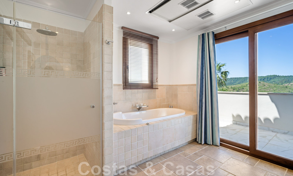 Vente d'une villa de luxe avec vue sur la mer à Benahavis - Marbella 41990