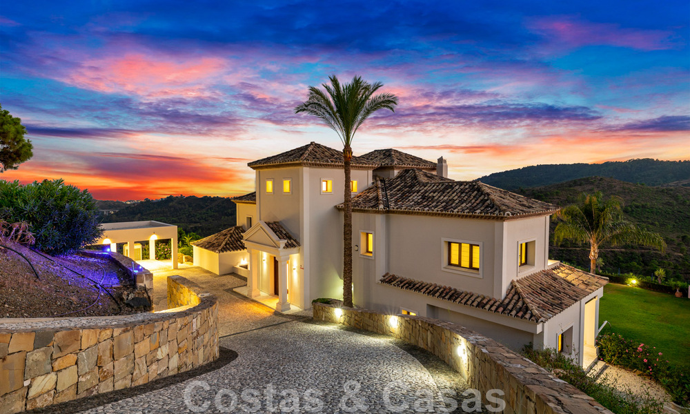 Vente d'une villa de luxe avec vue sur la mer à Benahavis - Marbella 44092