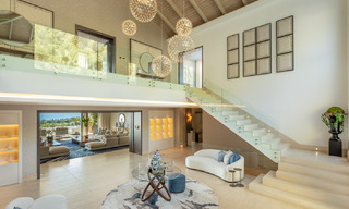 Villa de luxe contemporaine et moderne à vendre dans un style de resort avec vue panoramique sur la mer à Cascada de Camojan à Marbella 42099 
