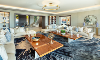 Villa de luxe contemporaine et moderne à vendre dans un style de resort avec vue panoramique sur la mer à Cascada de Camojan à Marbella 42102 