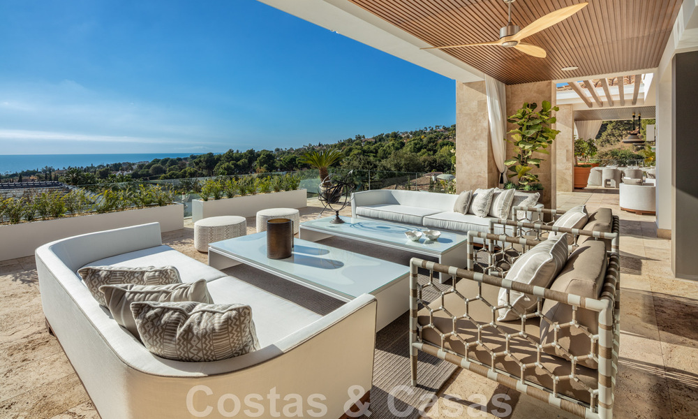 Villa de luxe contemporaine et moderne à vendre dans un style de resort avec vue panoramique sur la mer à Cascada de Camojan à Marbella 42104