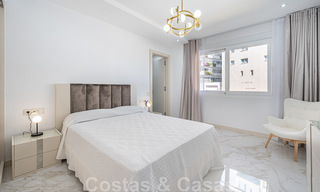 Appartement rénové à vendre, avec vue sur la mer, au centre de Puerto Banus, Marbella 42249 
