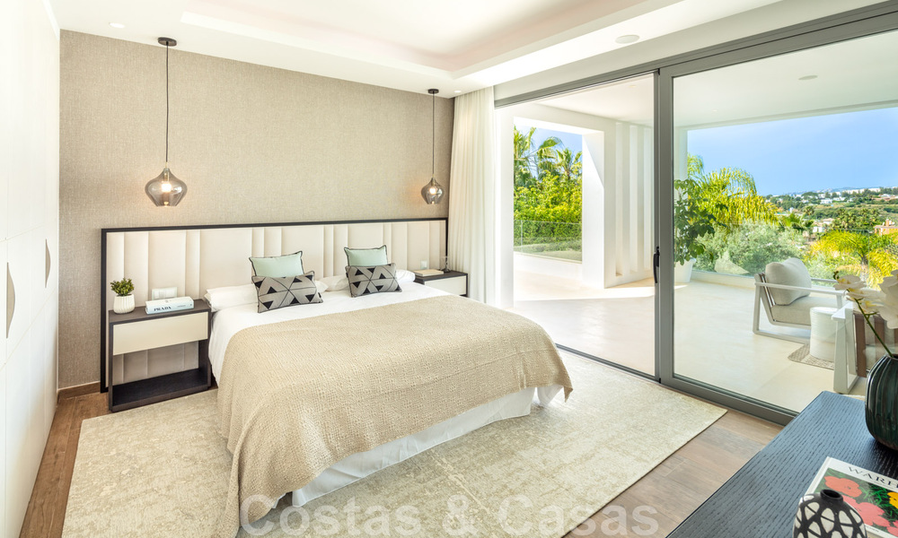 Villa de conception à vendre dans une urbanisation exclusive de Nueva Andalucia - Marbella 42141