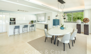 Villa de conception à vendre dans une urbanisation exclusive de Nueva Andalucia - Marbella 42157 