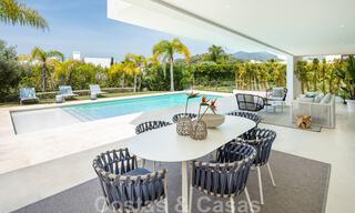 Villa de conception à vendre dans une urbanisation exclusive de Nueva Andalucia - Marbella 42163 