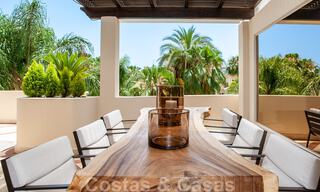 Penthouse de luxe à vendre dans un magnifique complexe de golf en première ligne à Nueva Andalucia, Marbella 42192 