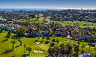 Penthouse de luxe à vendre dans un magnifique complexe de golf en première ligne à Nueva Andalucia, Marbella 42216 