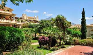 Penthouse de luxe à vendre dans un magnifique complexe de golf en première ligne à Nueva Andalucia, Marbella 42283 
