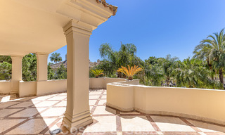 Penthouse de luxe à vendre dans un magnifique complexe de golf en première ligne à Nueva Andalucia, Marbella 51667 