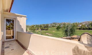 Penthouse de luxe à vendre dans un magnifique complexe de golf en première ligne à Nueva Andalucia, Marbella 51682 