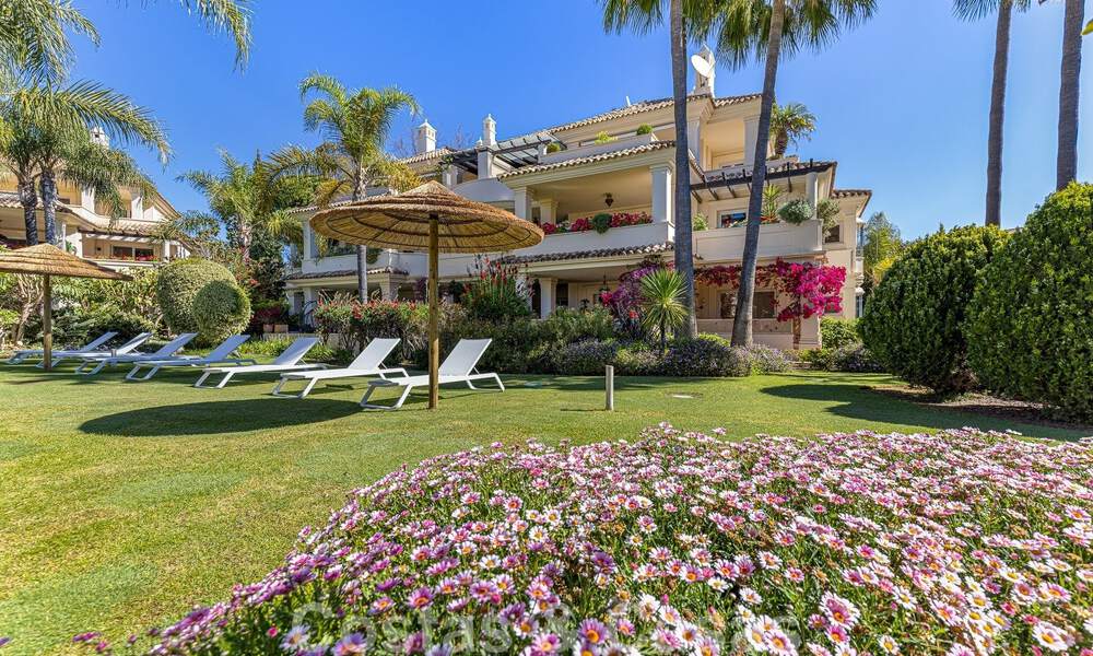Penthouse de luxe à vendre dans un magnifique complexe de golf en première ligne à Nueva Andalucia, Marbella 51710