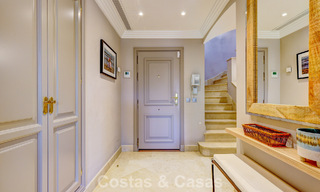 Penthouse de luxe à vendre dans un magnifique complexe de golf en première ligne à Nueva Andalucia, Marbella 796979 