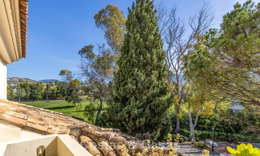 Penthouse de luxe à vendre dans un magnifique complexe de golf en première ligne à Nueva Andalucia, Marbella 796990