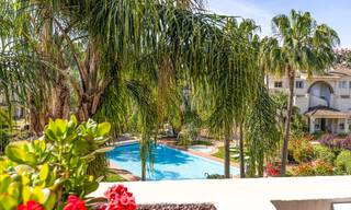 Penthouse de luxe à vendre dans un magnifique complexe de golf en première ligne à Nueva Andalucia, Marbella 796993 