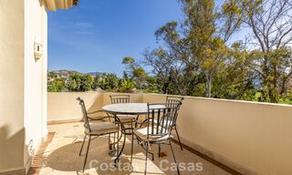Penthouse de luxe à vendre dans un magnifique complexe de golf en première ligne à Nueva Andalucia, Marbella 797000 