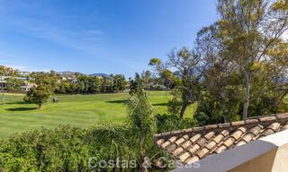 Penthouse de luxe à vendre dans un magnifique complexe de golf en première ligne à Nueva Andalucia, Marbella 797002 