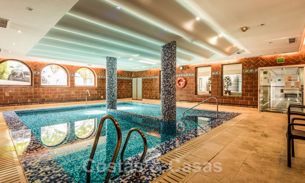 Appartement moderne à vendre sur le Golden Mile de Marbella 42308