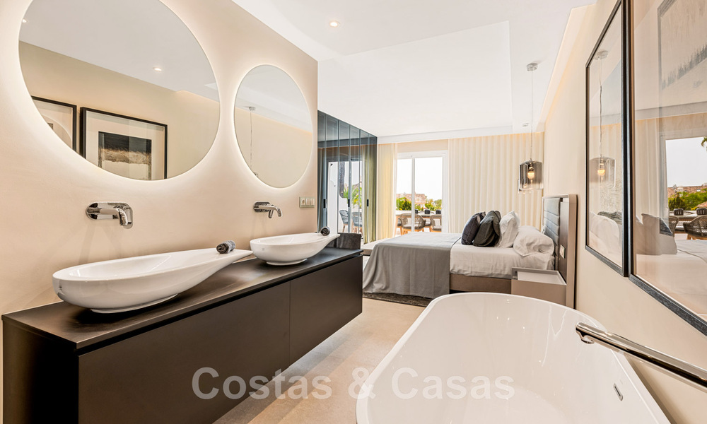 Appartement moderne à vendre sur le Golden Mile de Marbella 42326