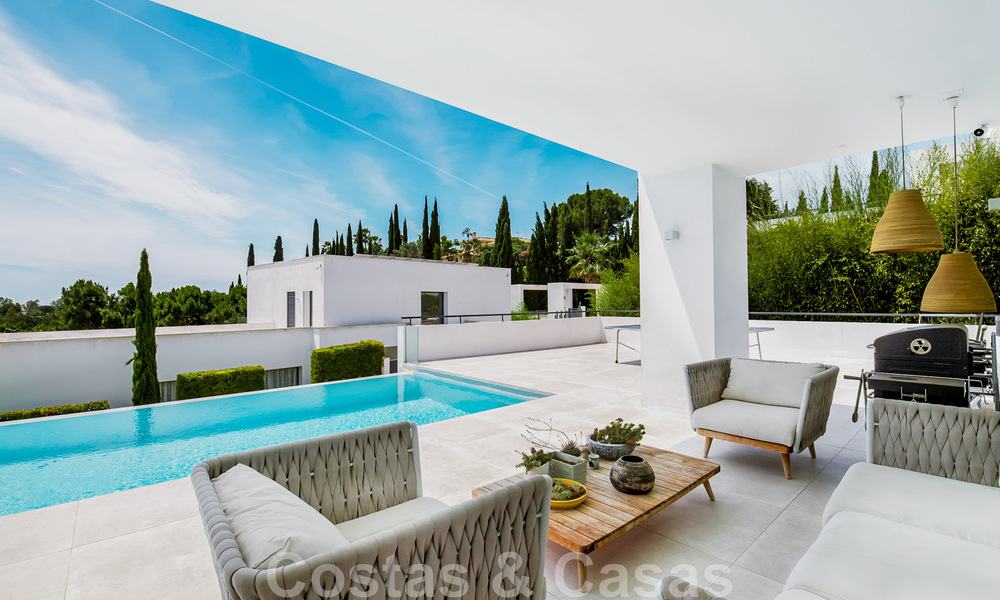 Villa de luxe à vendre dans un quartier de La Quinta à Marbella - Benahavis 42555