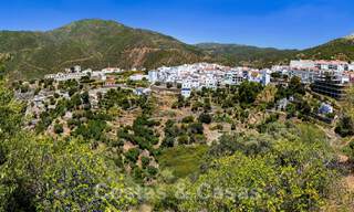 Nouveaux appartements de luxe à vendre, avec vue imprenable sur le lac, les montagnes et la côte vers Gibraltar, situés dans le paisible Istán, Costa del Sol 42596 
