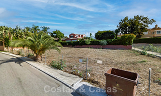 Villa de luxe moderniste à vendre à distance de marche de la plage de Guadalmina Baja, Marbella 42585 
