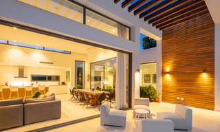 Villa moderne à vendre dans une communauté entre Marbella et Estepona 42440 