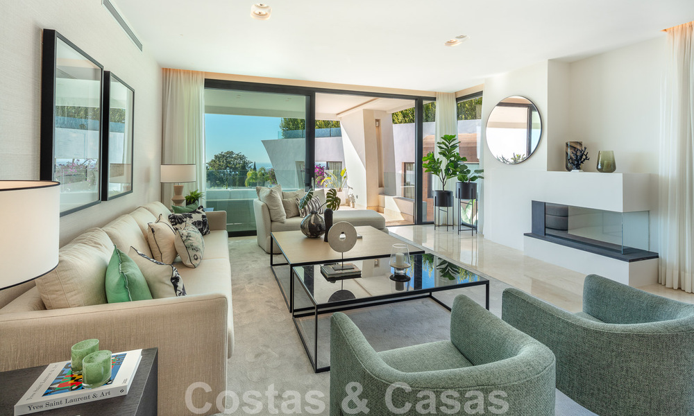 Spectaculaire penthouse moderne à vendre avec vue imprenable sur la mer dans le quartier très recherché de Sierra Blanca, sur la Golden Mile de Marbella 51512