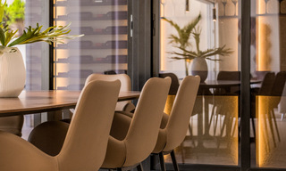 Opportunité ! Penthouse de luxe en bord de la mer à vendre dans le parc Las Dunas, Marbella - Estepona. Prêt à emménager. 43699 