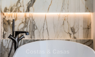 Opportunité ! Penthouse de luxe en bord de la mer à vendre dans le parc Las Dunas, Marbella - Estepona. Prêt à emménager. 43701 