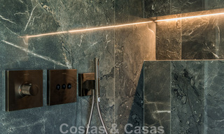 Opportunité ! Penthouse de luxe en bord de la mer à vendre dans le parc Las Dunas, Marbella - Estepona. Prêt à emménager. 43704 