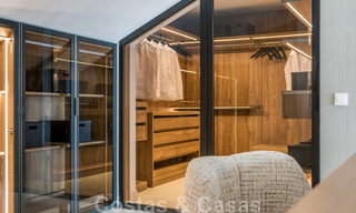 Opportunité ! Penthouse de luxe en bord de la mer à vendre dans le parc Las Dunas, Marbella - Estepona. Prêt à emménager. 43705 