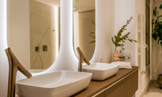 Opportunité ! Penthouse de luxe en bord de la mer à vendre dans le parc Las Dunas, Marbella - Estepona. Prêt à emménager. 43707 